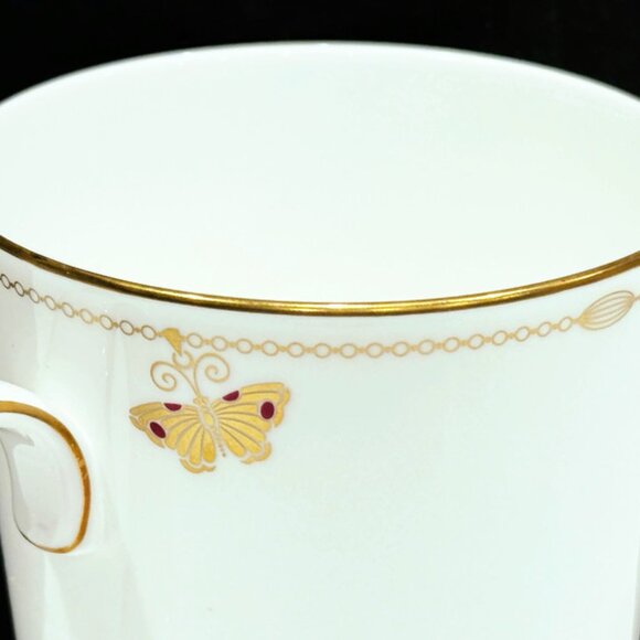 Pair of Monique Lhuillier "Charms" Mugs by Royal Doulton, Circa 2008 - Picture 4 of 11